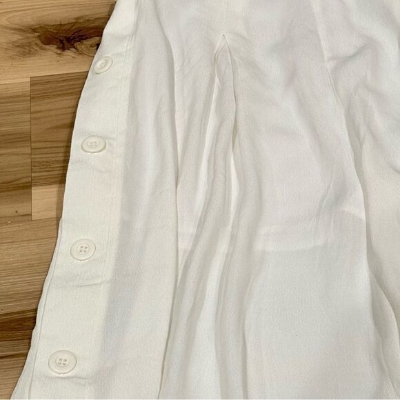 NEW June and Hudson Button Wide Leg White Lightweight Pants Women’s Large - Picture 3 of 5
